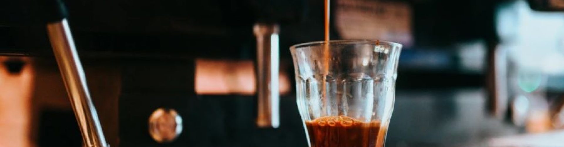 5 điều cần biết khi mua cà phê hạt rang xay nguyên chất cho quán cà phê